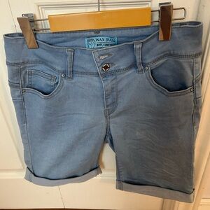 Wax Jean Blue Stretchy Denim Jean Shorts❤️M